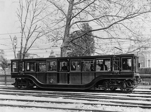 Первый трамвай фирмы Siemens Brothers в Будапеште, 1887 г.